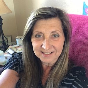 Meet your Posher, Sharyn